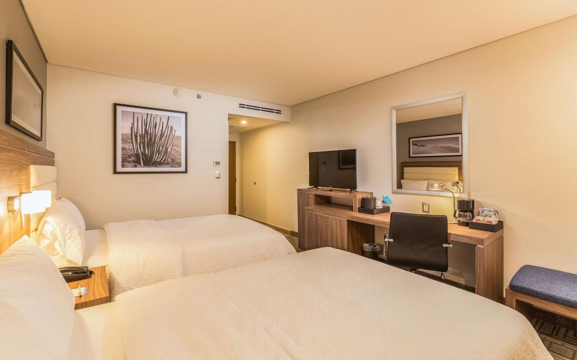 Hampton Inn By Hilton Tijuana Kültér fotó